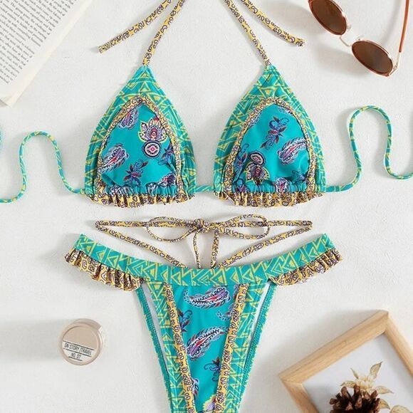 Bikini LUXE Santorini Triangle Bikini Swimsuit Set - Picture 5 of 9